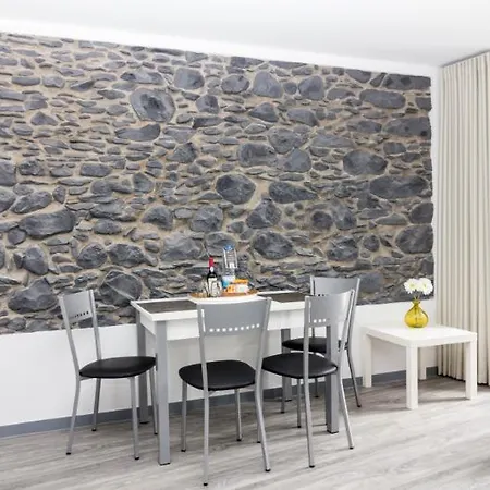Apartamentos Funchal Szálloda